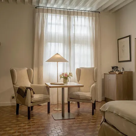 Hotel Baumanière - De Provence